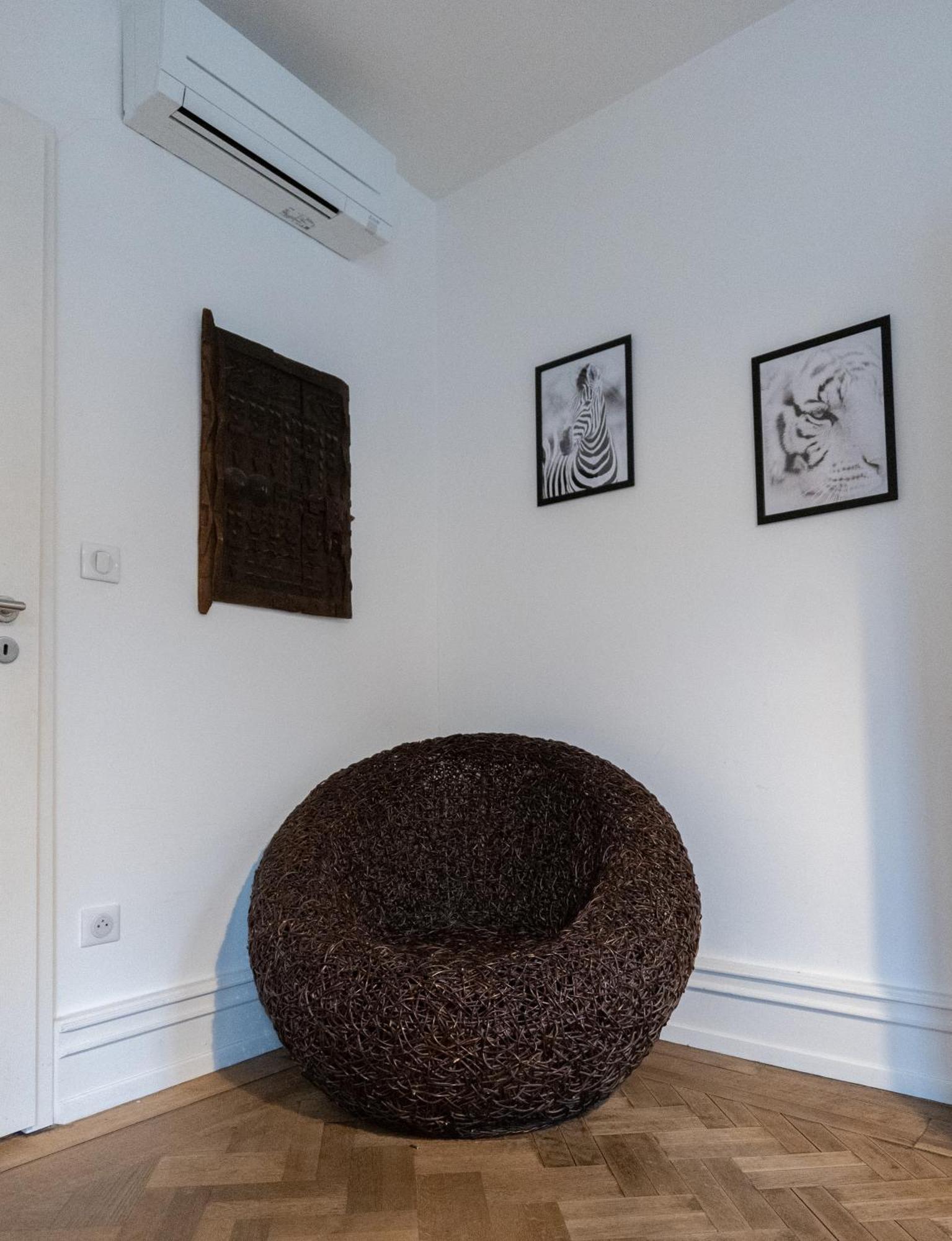 Les Appartements Rue Des Veaux - Quartier Cathedrale Strasbourg Bagian luar foto